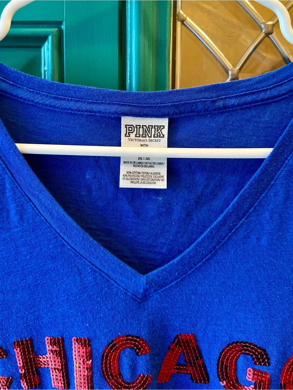 VS PINK Chicago Cubs Sequin V Neck T Shirt Sz M Royal Blue Game Day Top